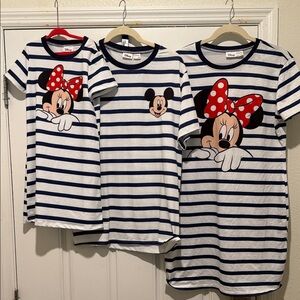Disney Family Matching Mickey Minne Striped Shirt set - Woman XL, Men M, Child 6